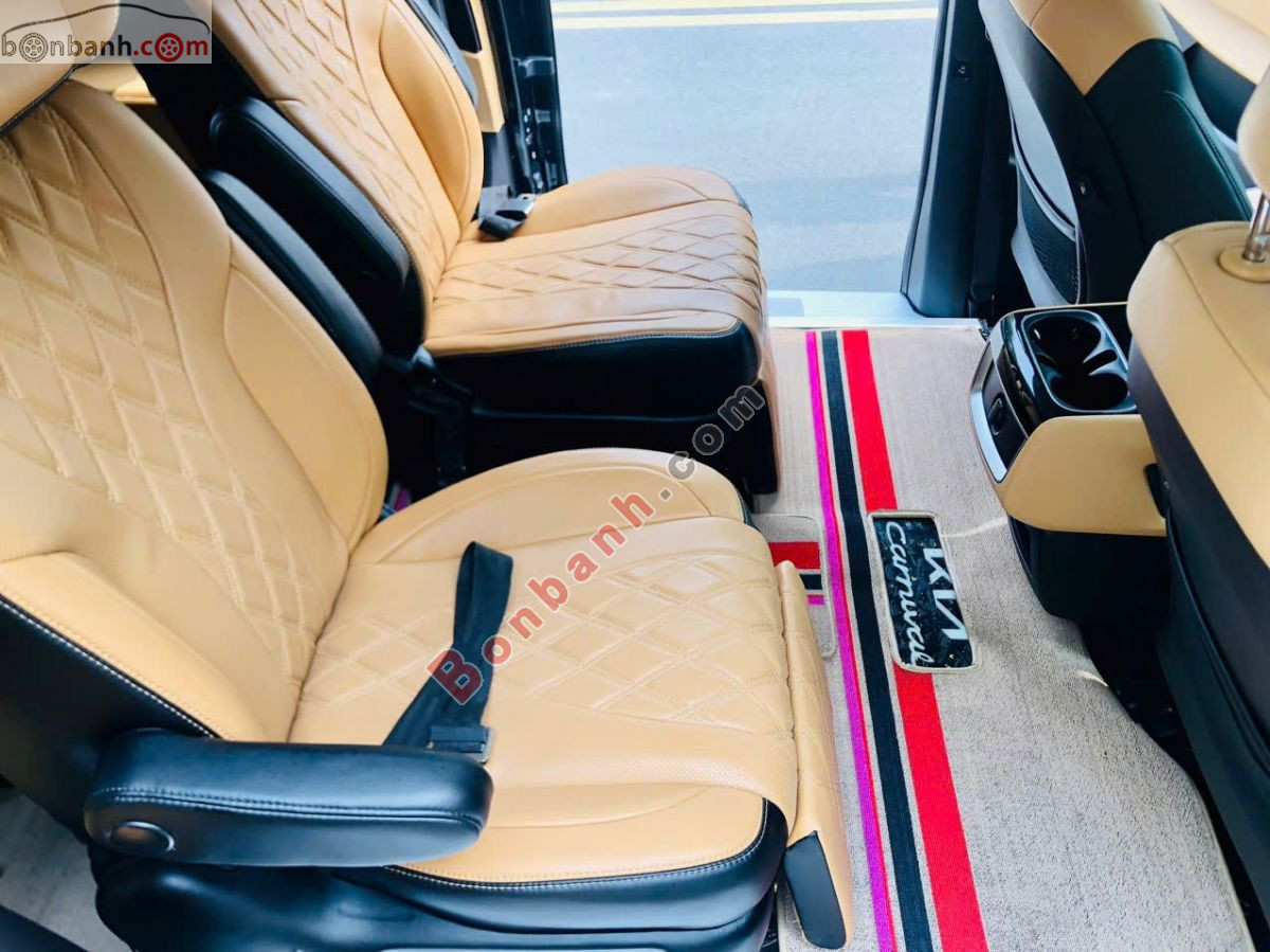 Bán ô tô Kia Carnival Luxury 2.2D - 2021 - xe cũ