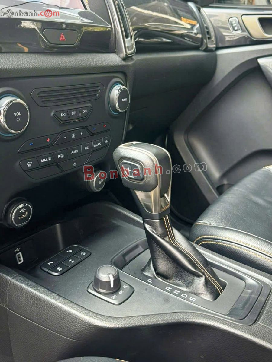 Bán ô tô Ford Ranger Wildtrak 2.0L 4x4 AT - 2022 - xe cũ