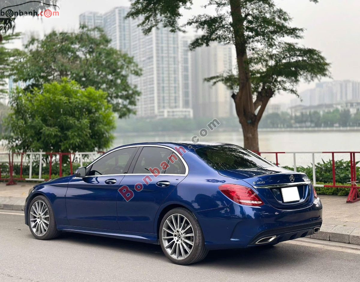 Bán ô tô Mercedes Benz C class C300 AMG - 2017 - xe cũ