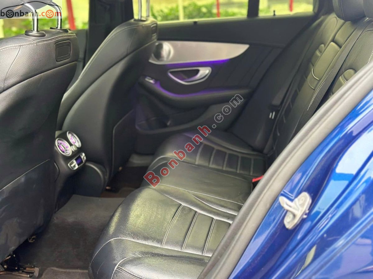 Bán ô tô Mercedes Benz C class C300 AMG - 2017 - xe cũ