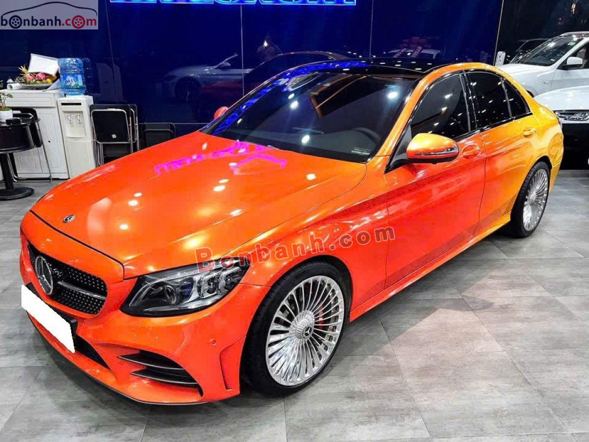Bán ô tô Mercedes Benz C class C300 AMG - 2021 - xe cũ
