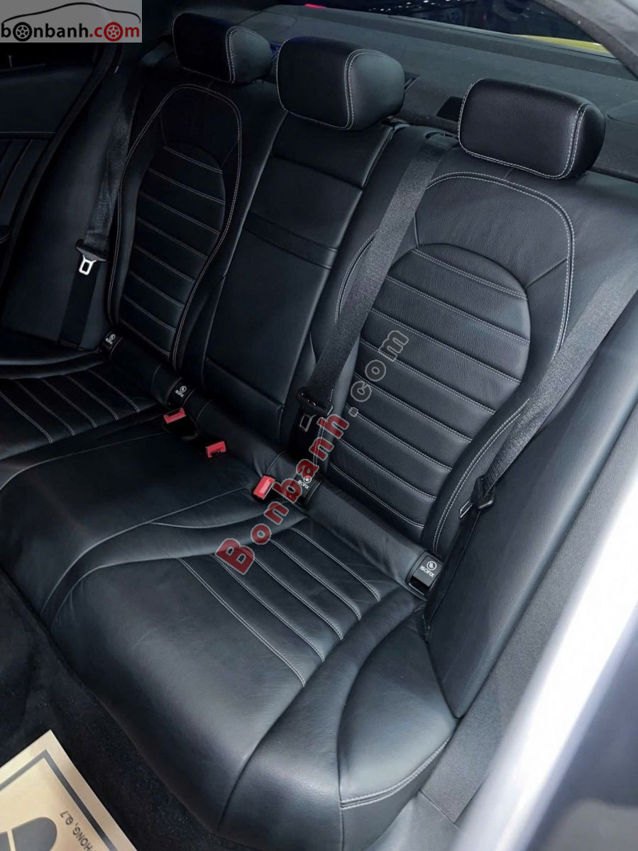 Bán ô tô Mercedes Benz C class C300 AMG - 2021 - xe cũ