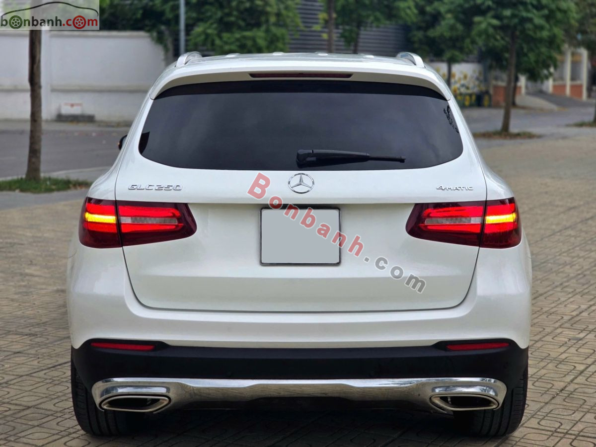 Bán ô tô Mercedes Benz GLC 250 4Matic - 2018 - xe cũ