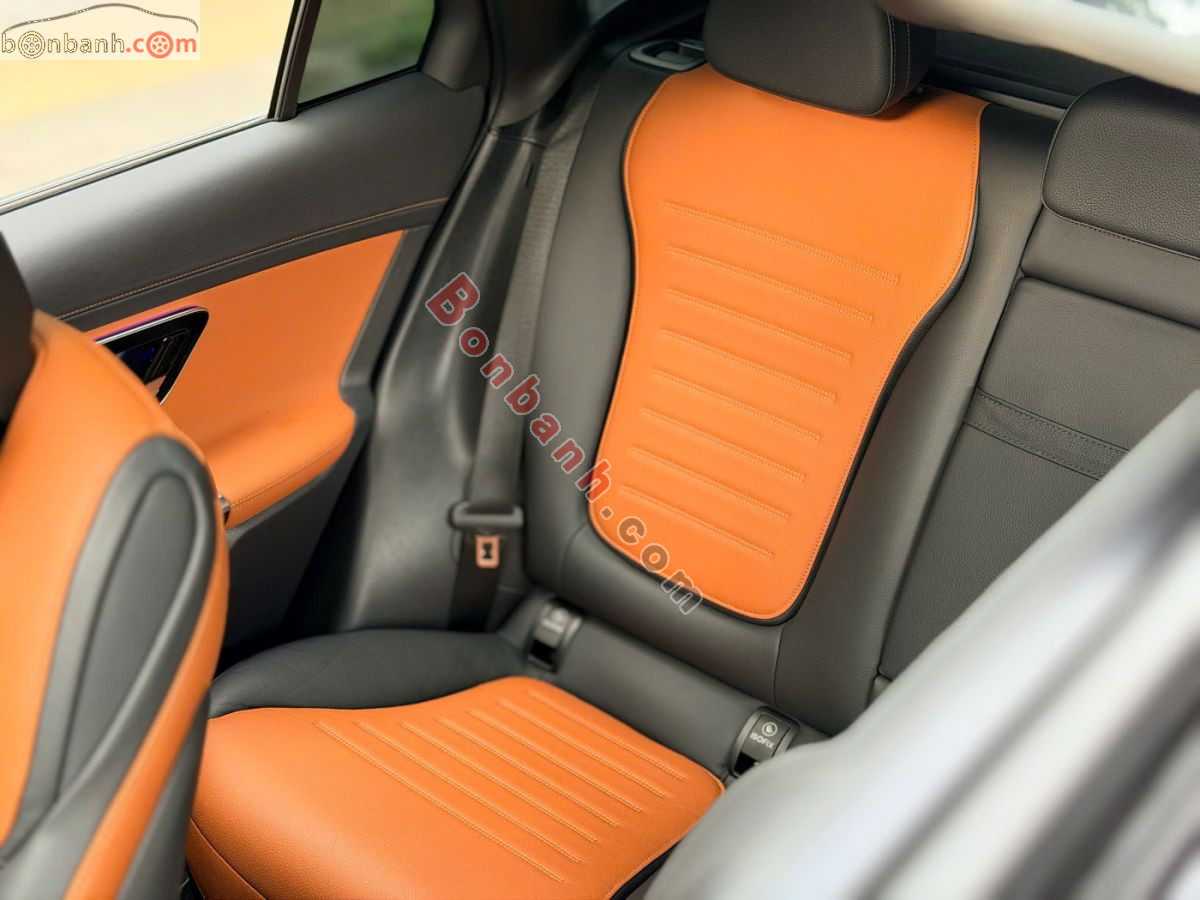 Bán ô tô Mercedes Benz GLC 300 4Matic - 2023 - xe cũ