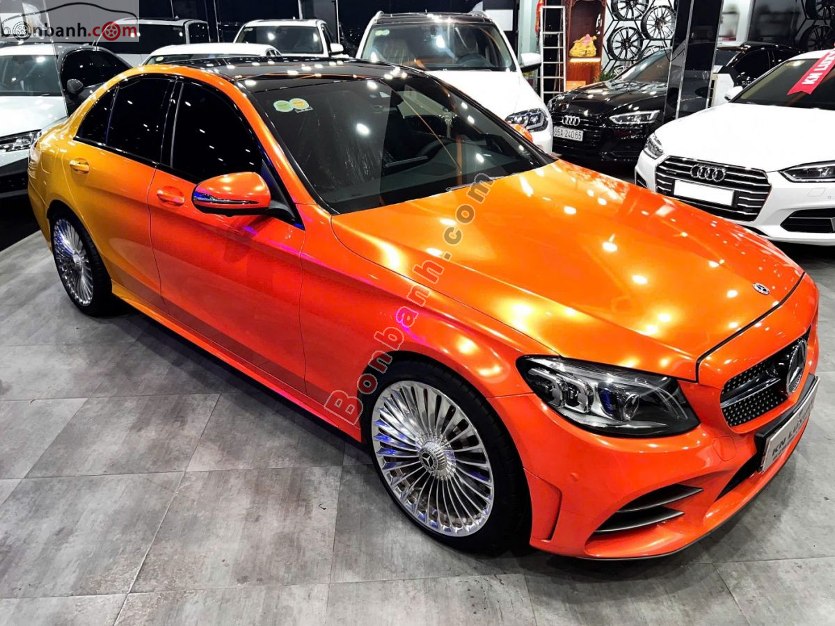 Bán ô tô Mercedes Benz C class C300 AMG - 2021 - xe cũ