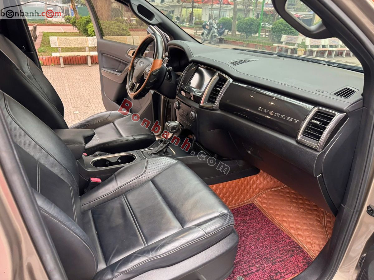 Bán ô tô Ford Everest Titanium 2.0L 4x2 AT - 2019 - xe cũ