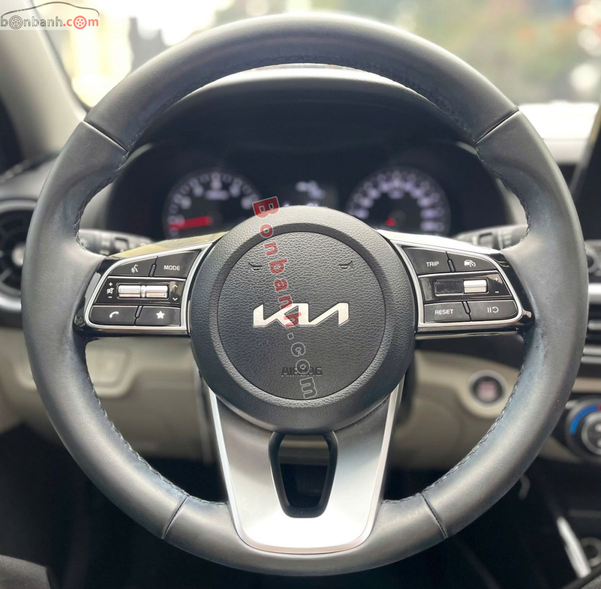 Bán ô tô Kia K3 Luxury 1.6 AT - 2025 - xe cũ