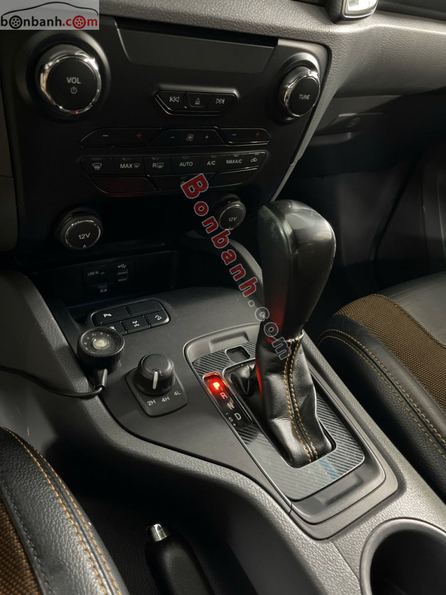 Bán ô tô Ford Ranger Wildtrak 3.2L 4x4 AT - 2016 - xe cũ