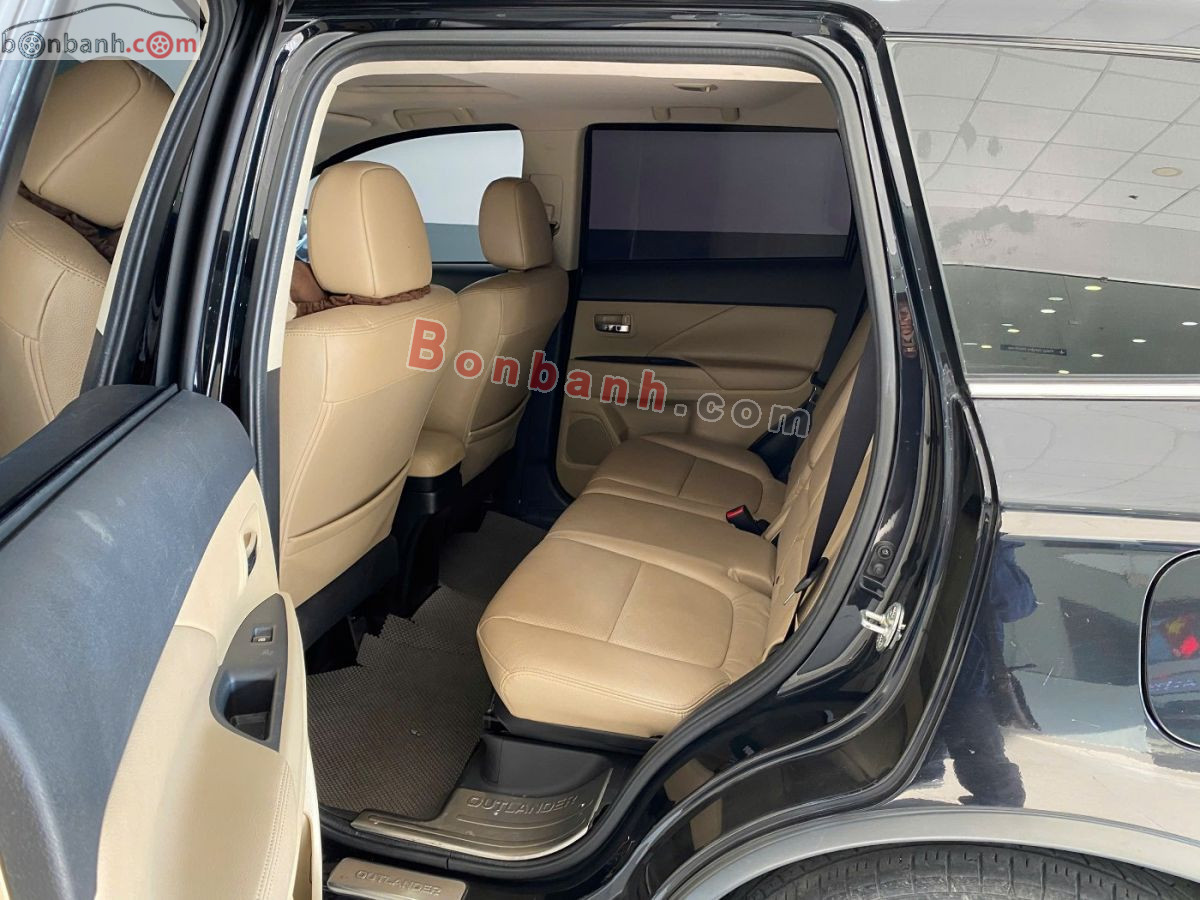 Bán ô tô Mitsubishi Outlander 2.4 CVT Premium - 2017 - xe cũ