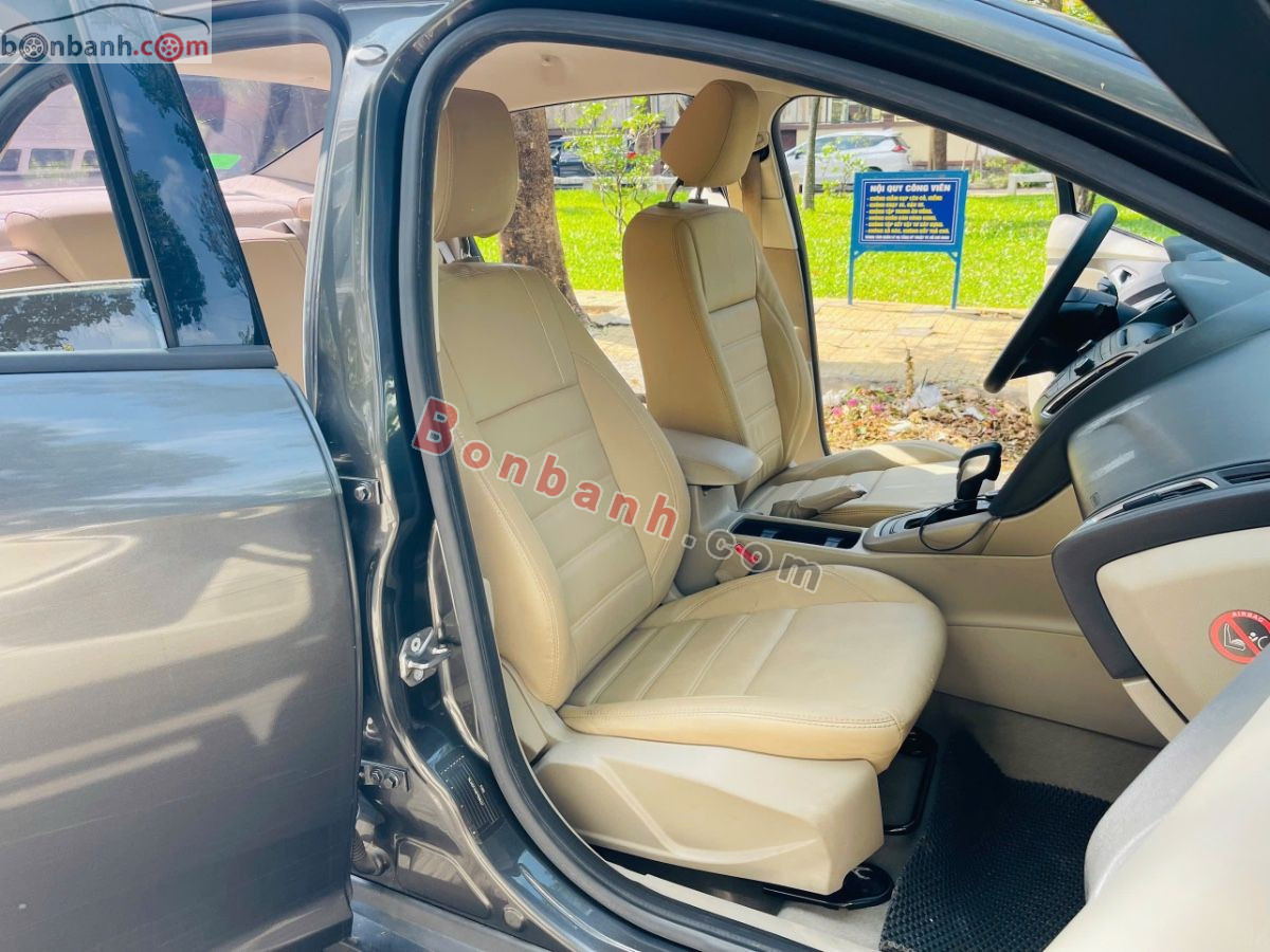 Bán ô tô Ford Focus Trend 1.6 AT - 2015 - xe cũ