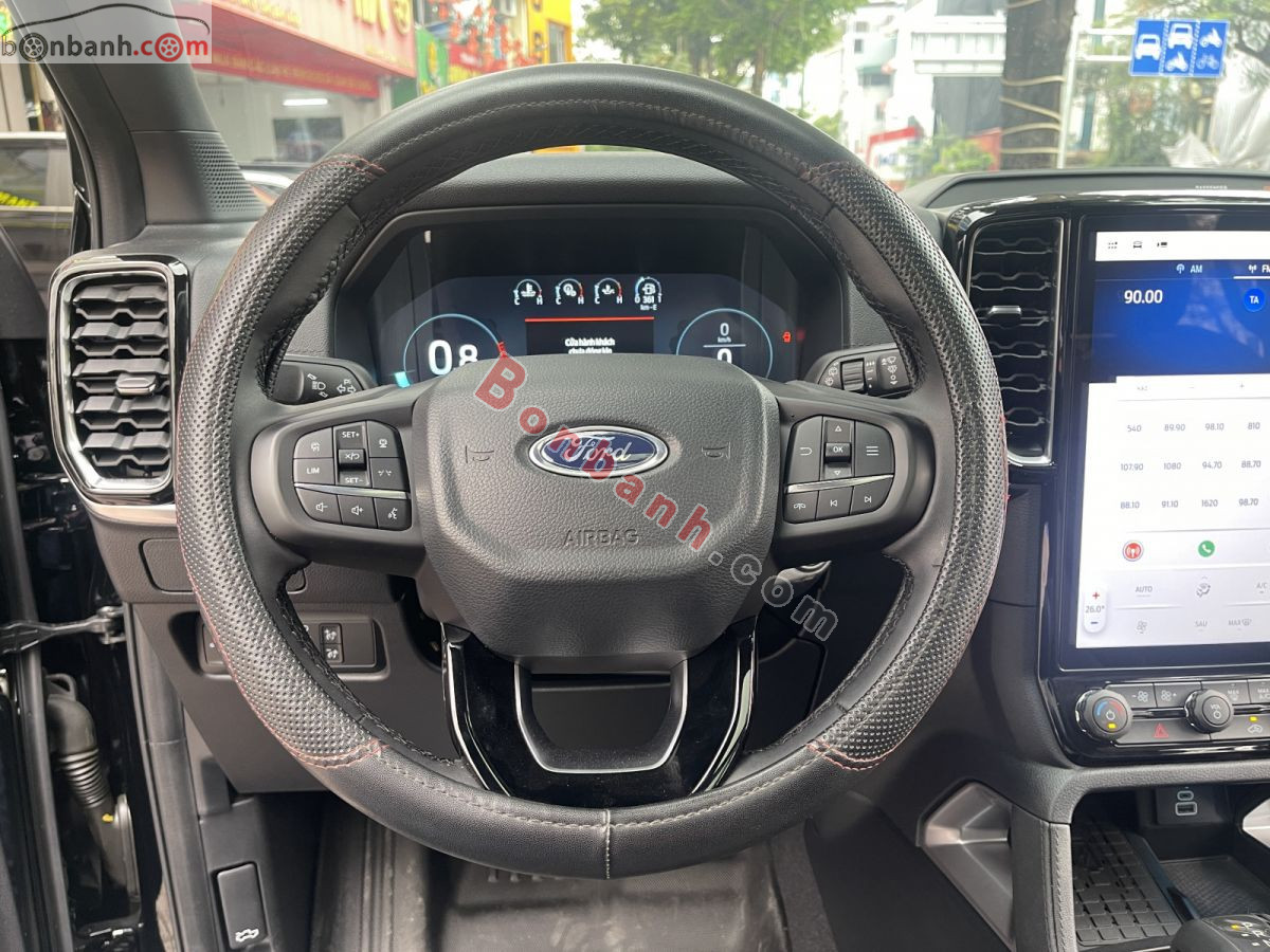 Bán ô tô Ford Everest Titanium Plus 2.0L 4x4 AT - 2025 - xe cũ