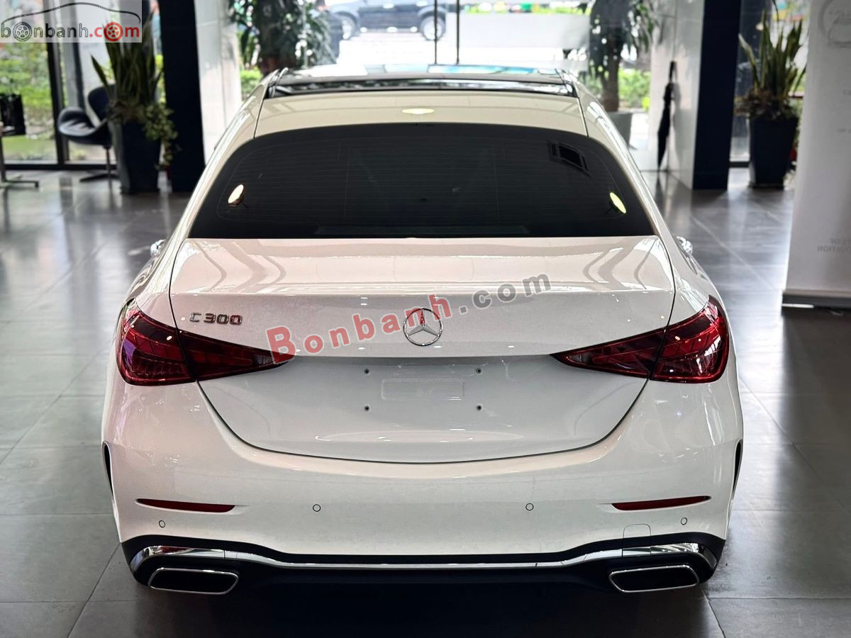 Bán ô tô Mercedes Benz C class C300 AMG - 2025 - xe cũ
