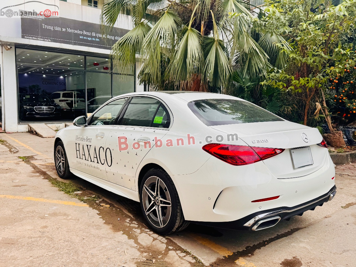 Bán ô tô Mercedes Benz C class C300 AMG - 2025 - xe cũ