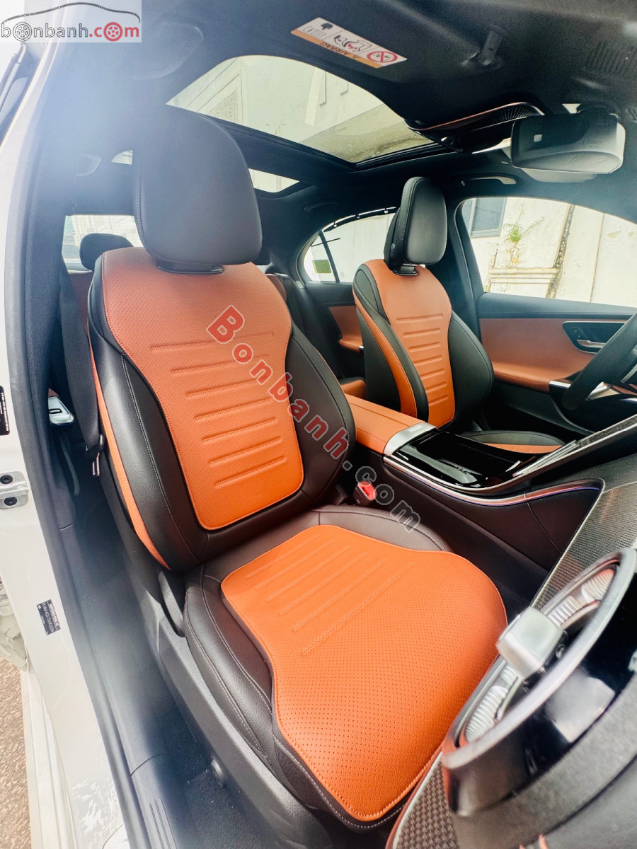 Bán ô tô Mercedes Benz C class C300 AMG - 2025 - xe cũ