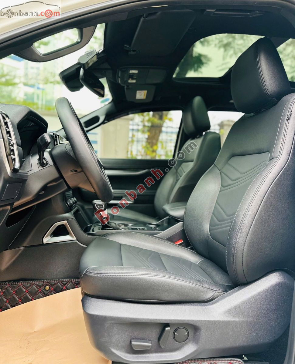 Bán ô tô Ford Everest Titanium 2.0L 4x2 AT - 2024 - xe cũ