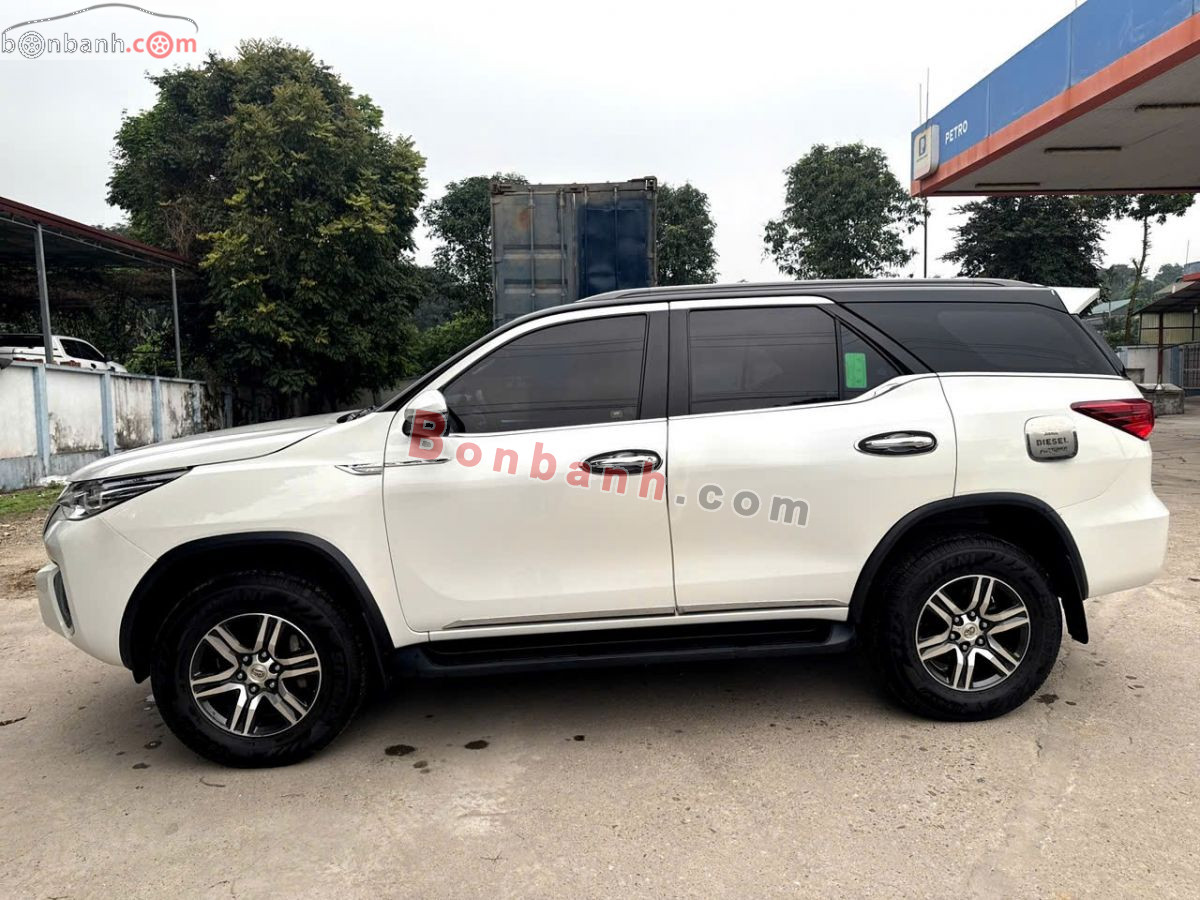 Bán ô tô Toyota Fortuner 2.4G 4x2 AT - 2019 - xe cũ