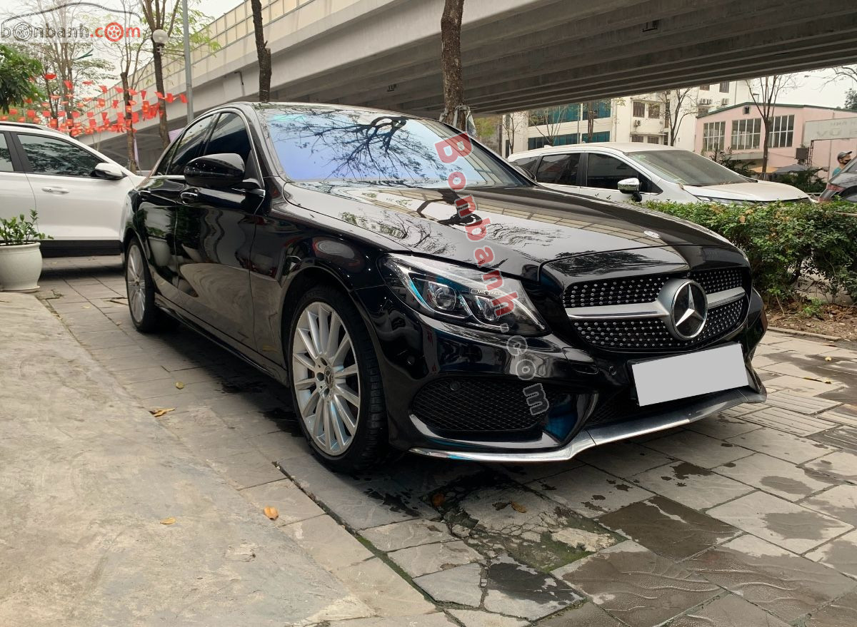 Bán ô tô Mercedes Benz C class C300 AMG - 2017 - xe cũ