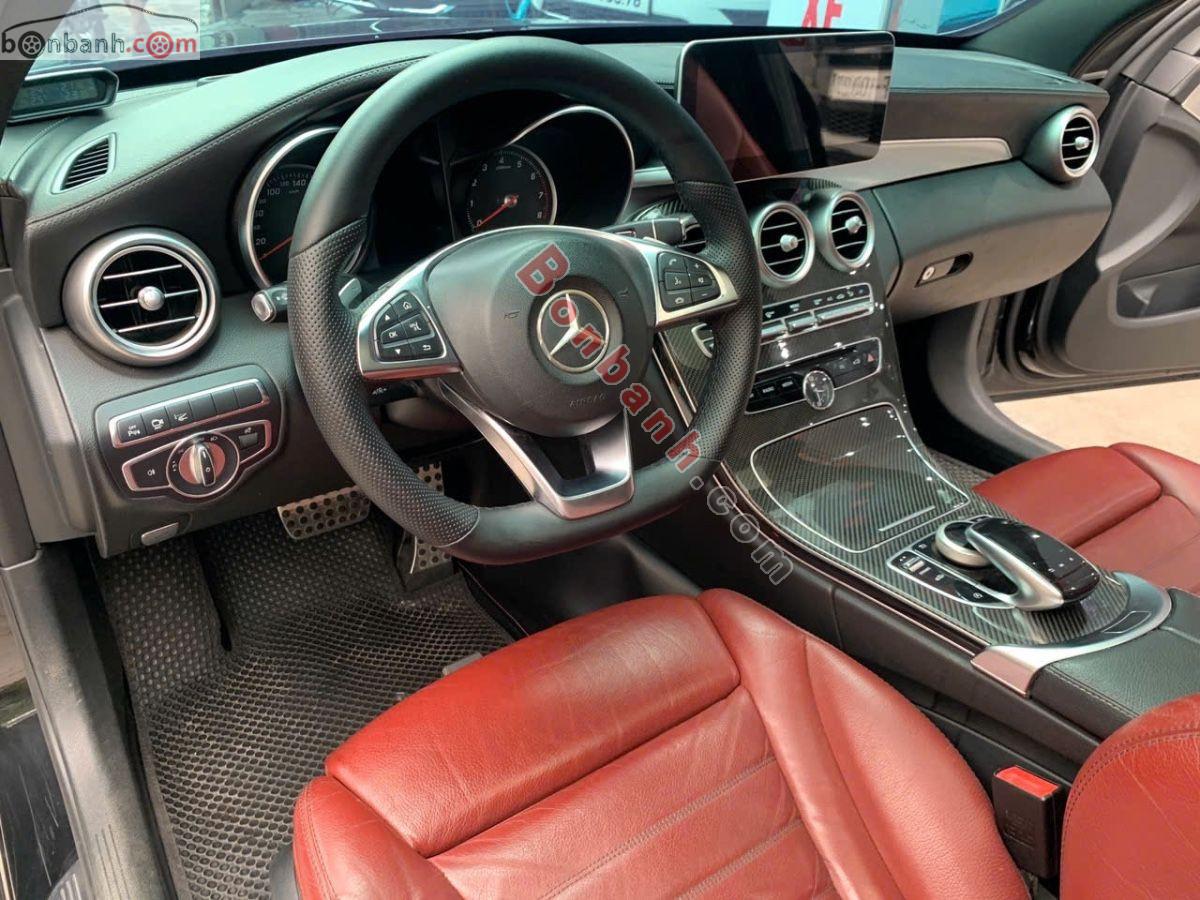 Bán ô tô Mercedes Benz C class C300 AMG - 2017 - xe cũ