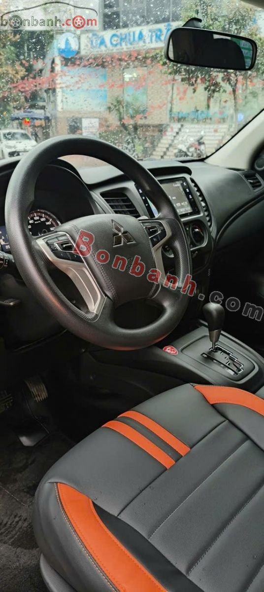 Bán ô tô Mitsubishi Triton 4x2 AT - 2023 - xe cũ