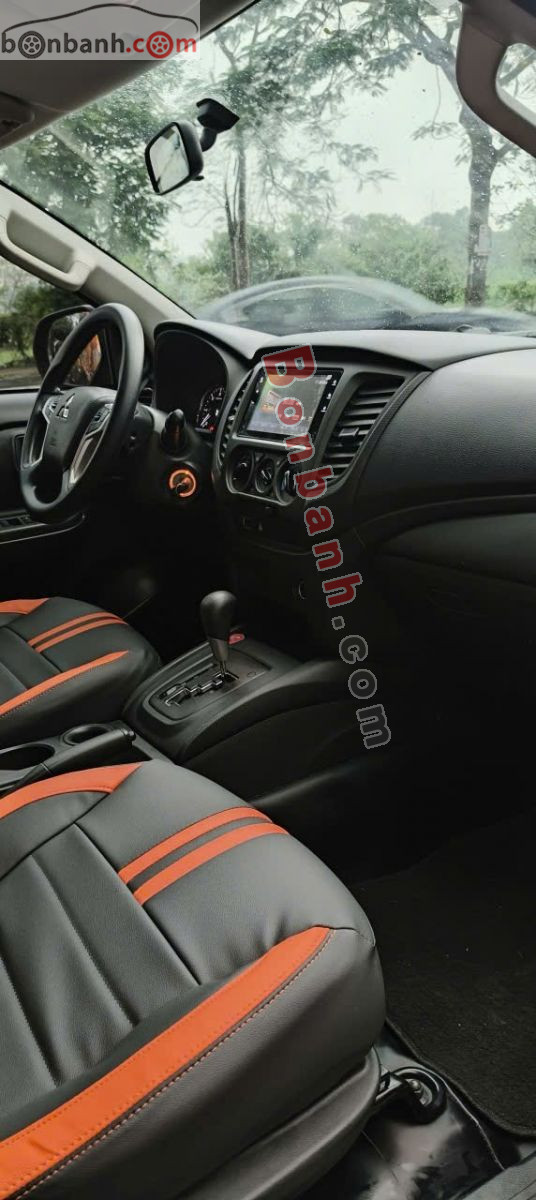 Bán ô tô Mitsubishi Triton 4x2 AT - 2023 - xe cũ