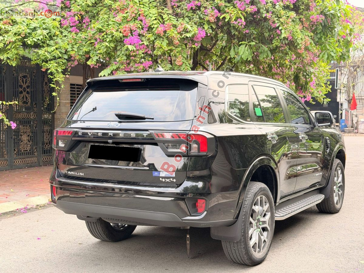Bán ô tô Ford Everest Titanium Plus 2.0L 4x4 AT - 2022 - xe cũ