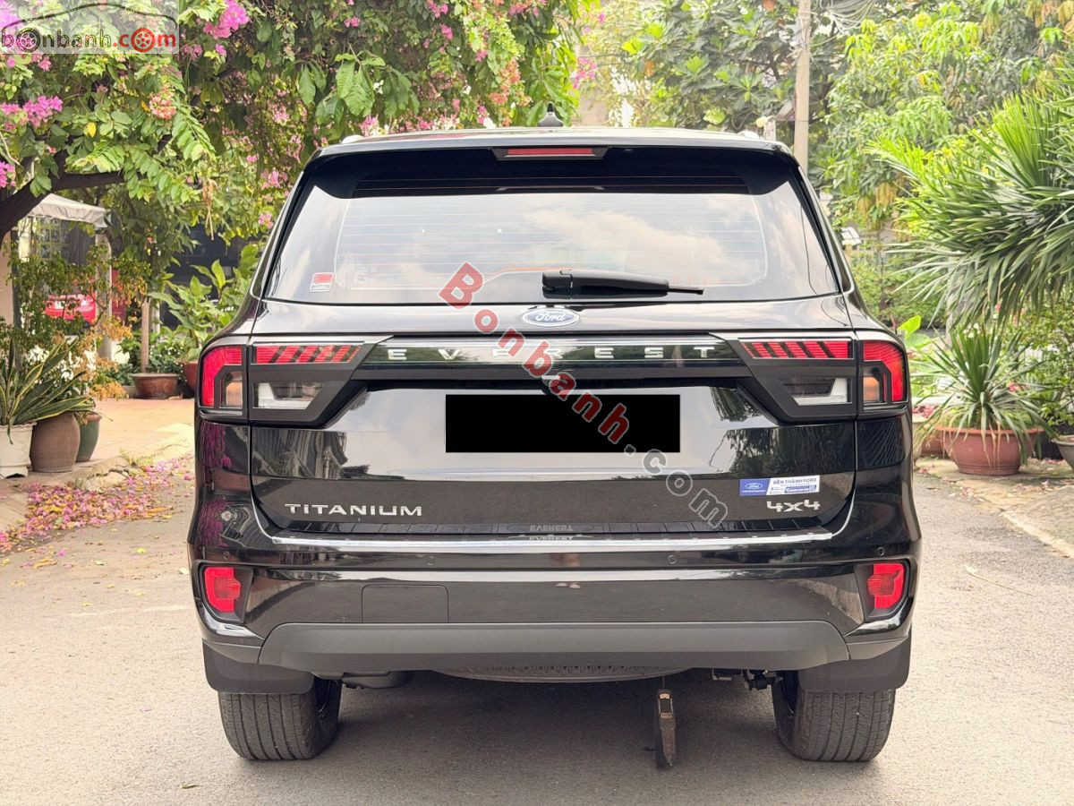 Bán ô tô Ford Everest Titanium Plus 2.0L 4x4 AT - 2022 - xe cũ