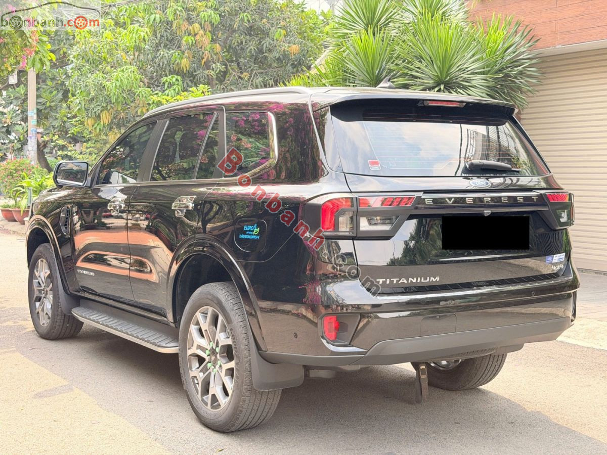 Bán ô tô Ford Everest Titanium Plus 2.0L 4x4 AT - 2022 - xe cũ