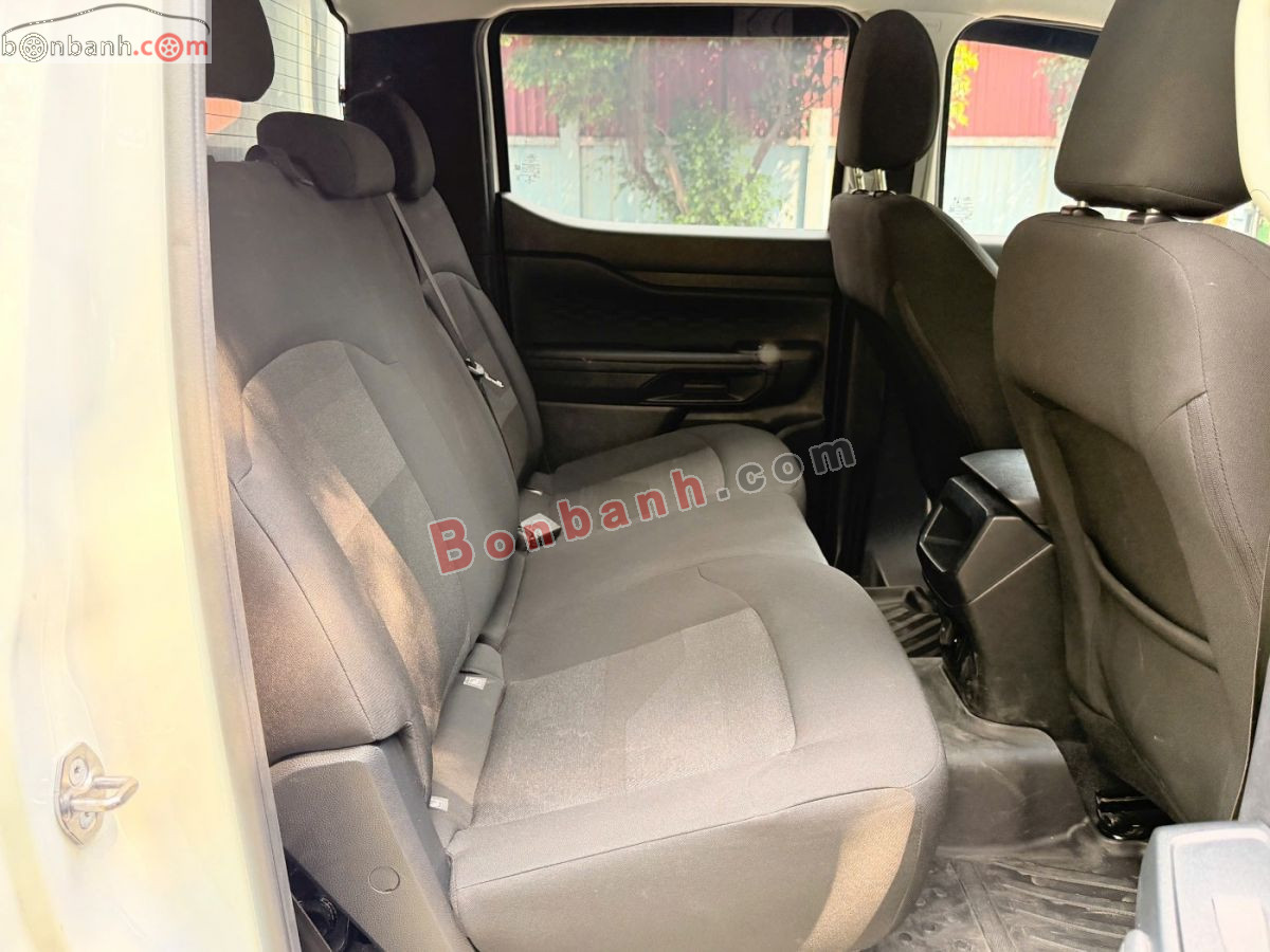 Bán ô tô Ford Ranger XLS 2.0L 4x2 AT - 2024 - xe cũ