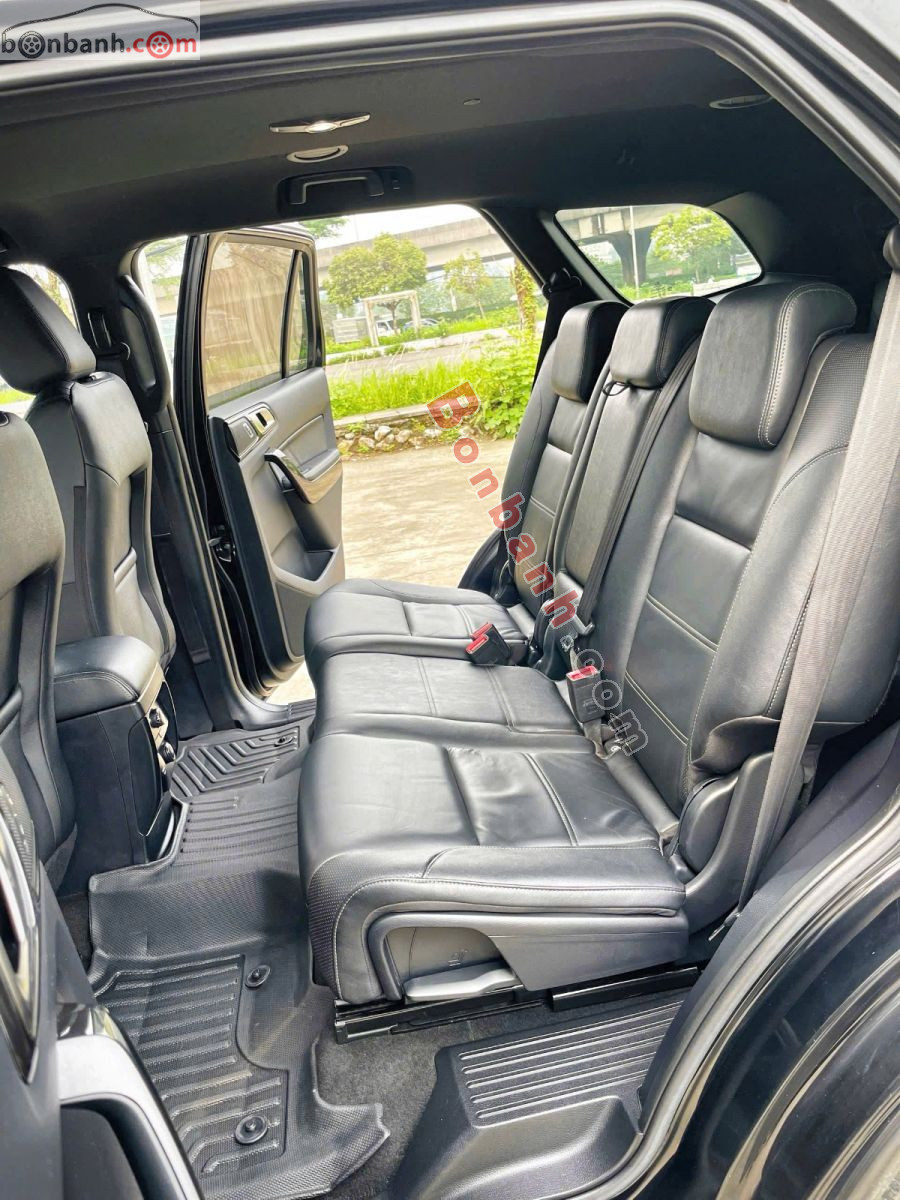 Bán ô tô Ford Everest Titanium 2.0L 4x2 AT - 2019 - xe cũ