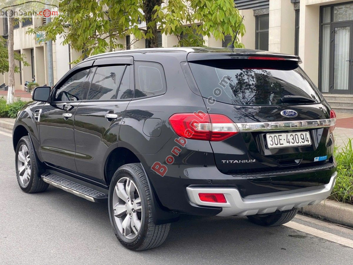 Bán ô tô Ford Everest Titanium 2.2L 4x2 AT - 2016 - xe cũ