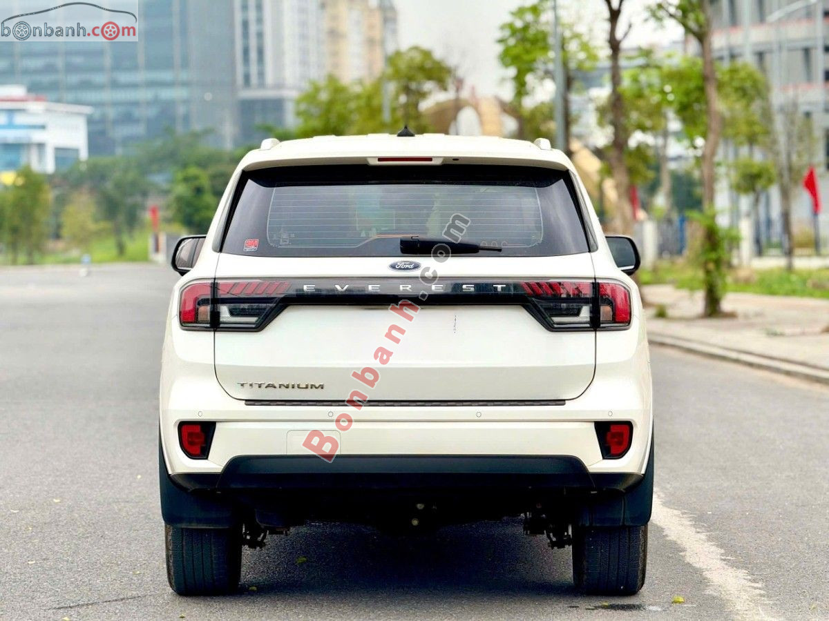 Bán ô tô Ford Everest Titanium 2.0L 4x2 AT - 2025 - xe cũ