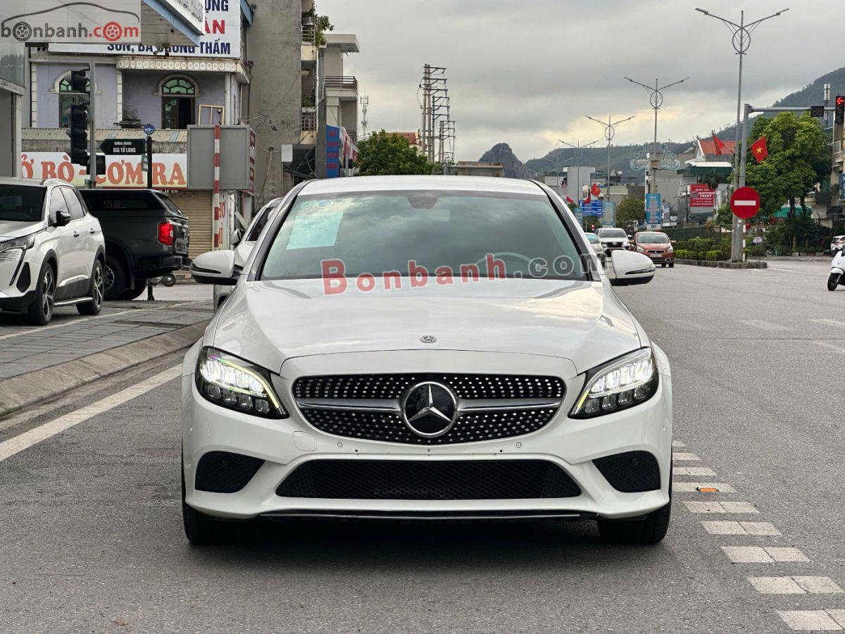 Bán ô tô Mercedes Benz C class C180 - 2020 - xe cũ
