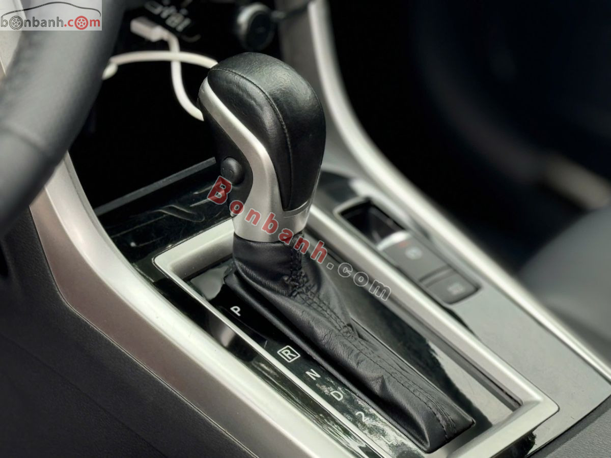 Bán ô tô Mitsubishi Xpander Premium 1.5 AT - 2023 - xe cũ