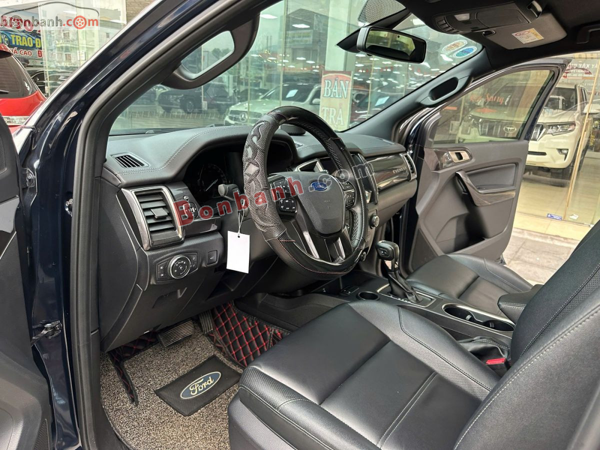 Bán ô tô Ford Everest Titanium 2.0L 4x2 AT - 2021 - xe cũ