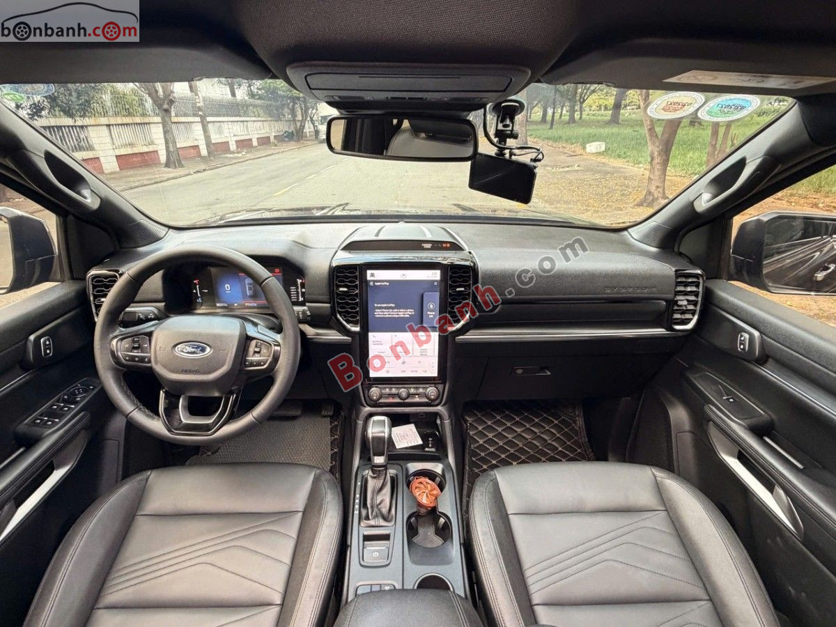 Bán ô tô Ford Everest Titanium 2.0L 4x2 AT - 2022 - xe cũ