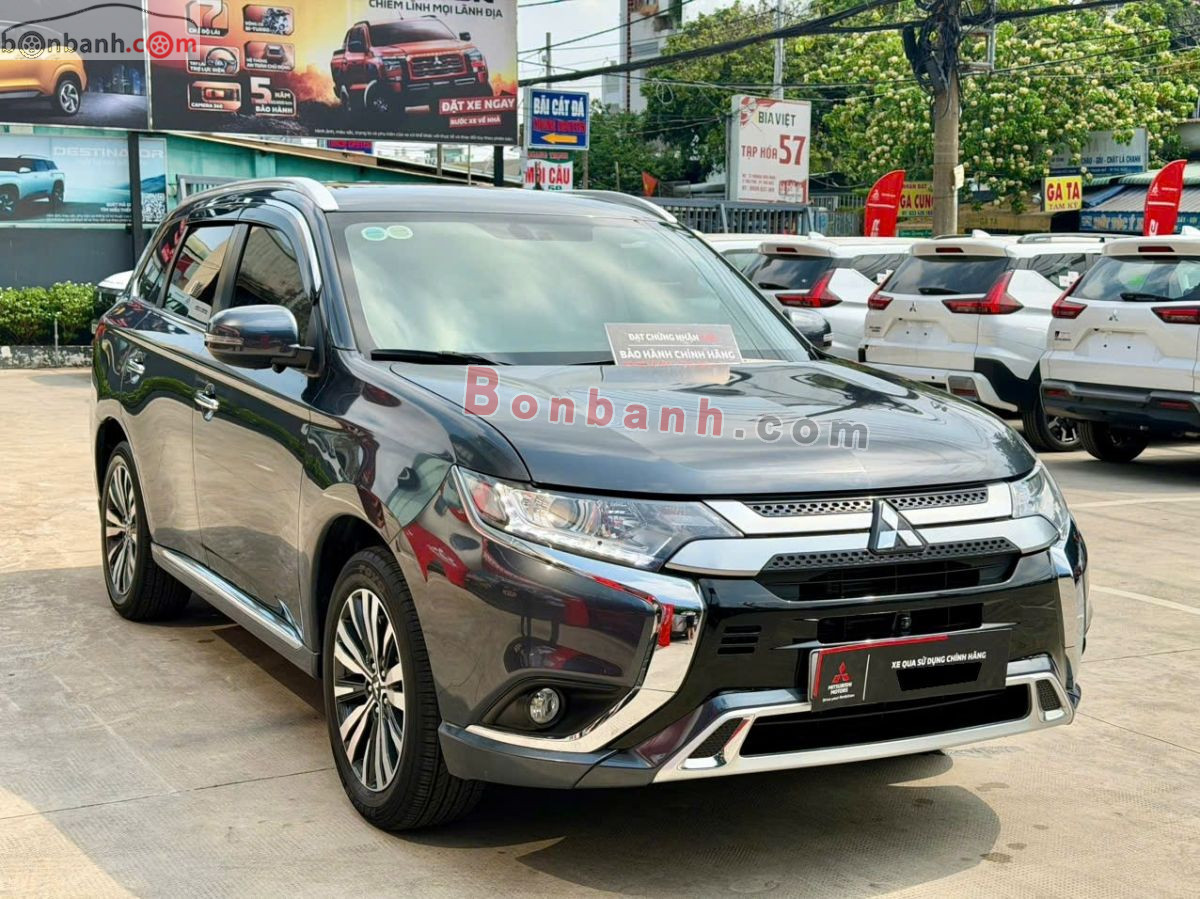 Bán ô tô Mitsubishi Outlander 2.0 CVT - 2022 - xe cũ