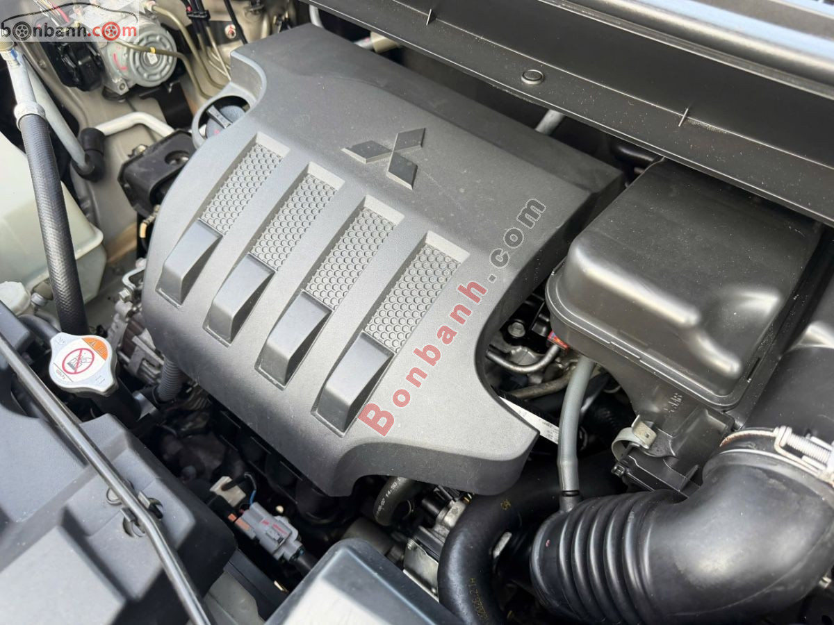 Bán ô tô Mitsubishi Xpander 1.5 AT - 2019 - xe cũ