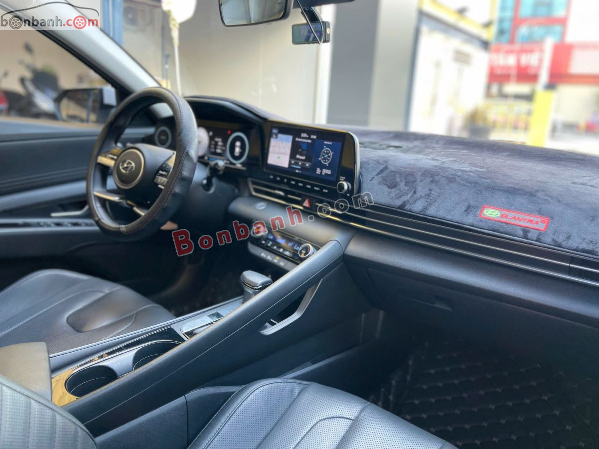 Bán ô tô Hyundai Elantra 1.6 AT Đặc biệt - 2024 - xe cũ