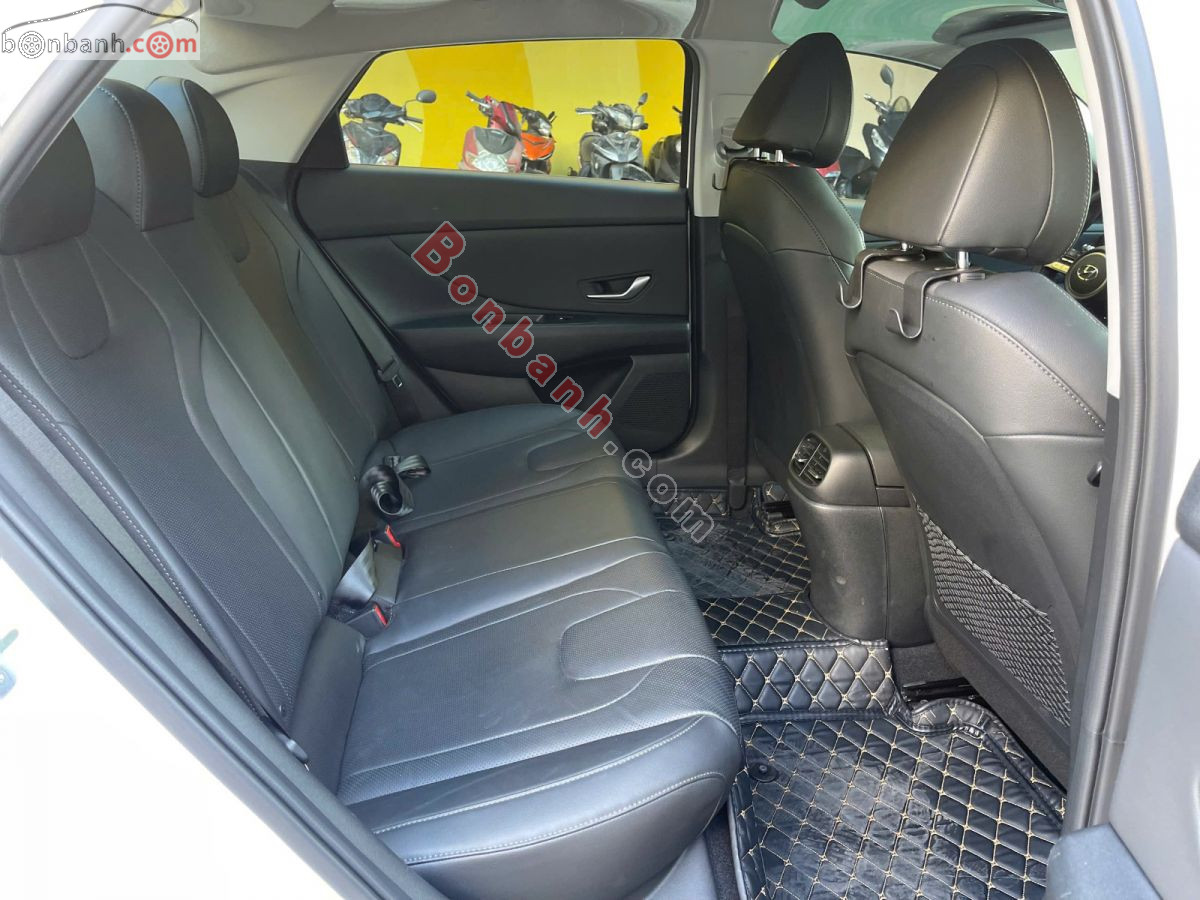 Bán ô tô Hyundai Elantra 1.6 AT Đặc biệt - 2024 - xe cũ