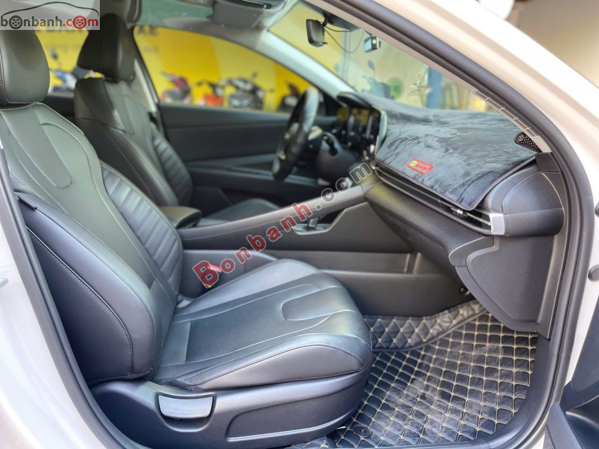 Bán ô tô Hyundai Elantra 1.6 AT Đặc biệt - 2024 - xe cũ