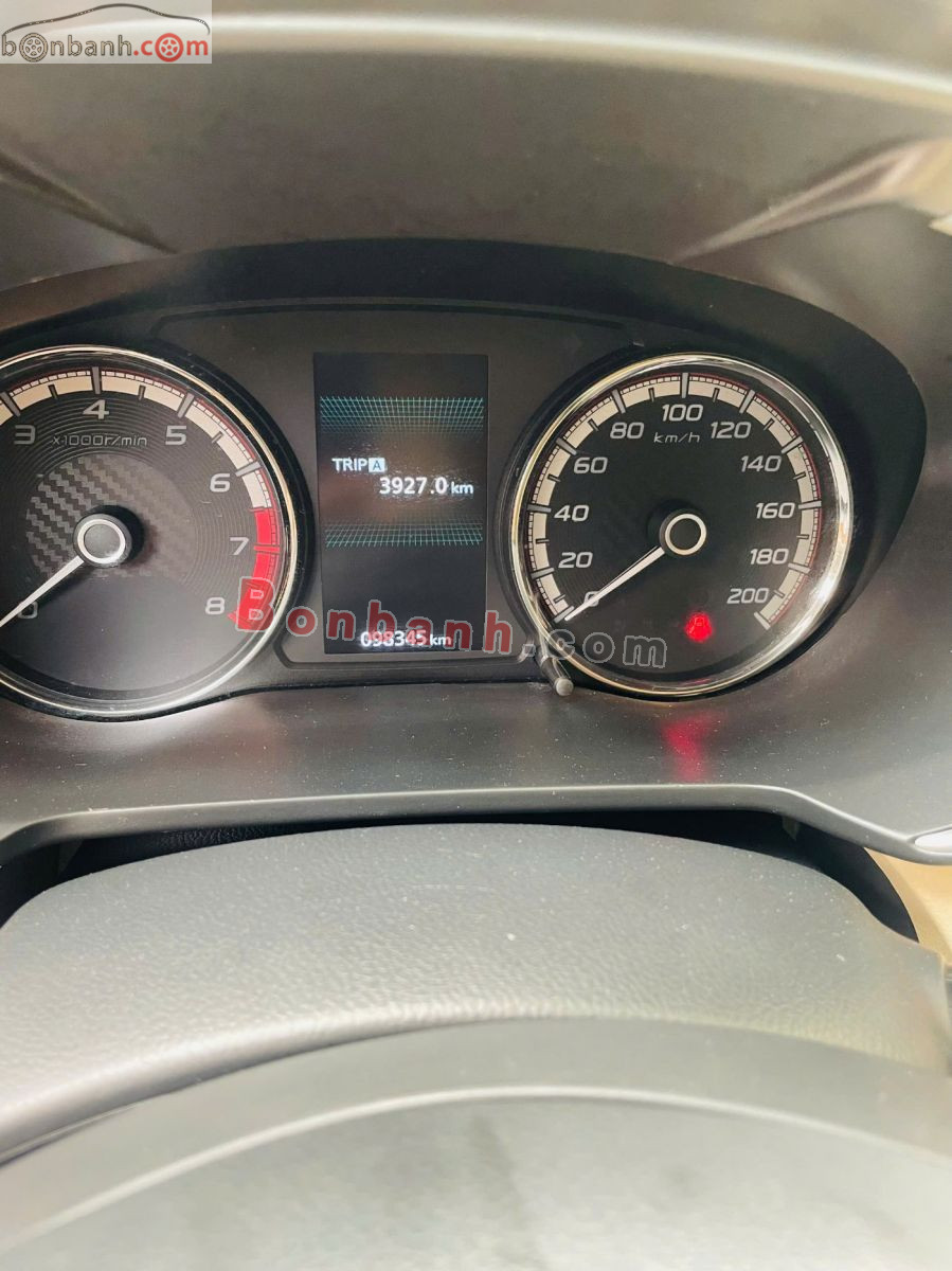 Bán ô tô Mitsubishi Xpander 1.5 AT - 2019 - xe cũ