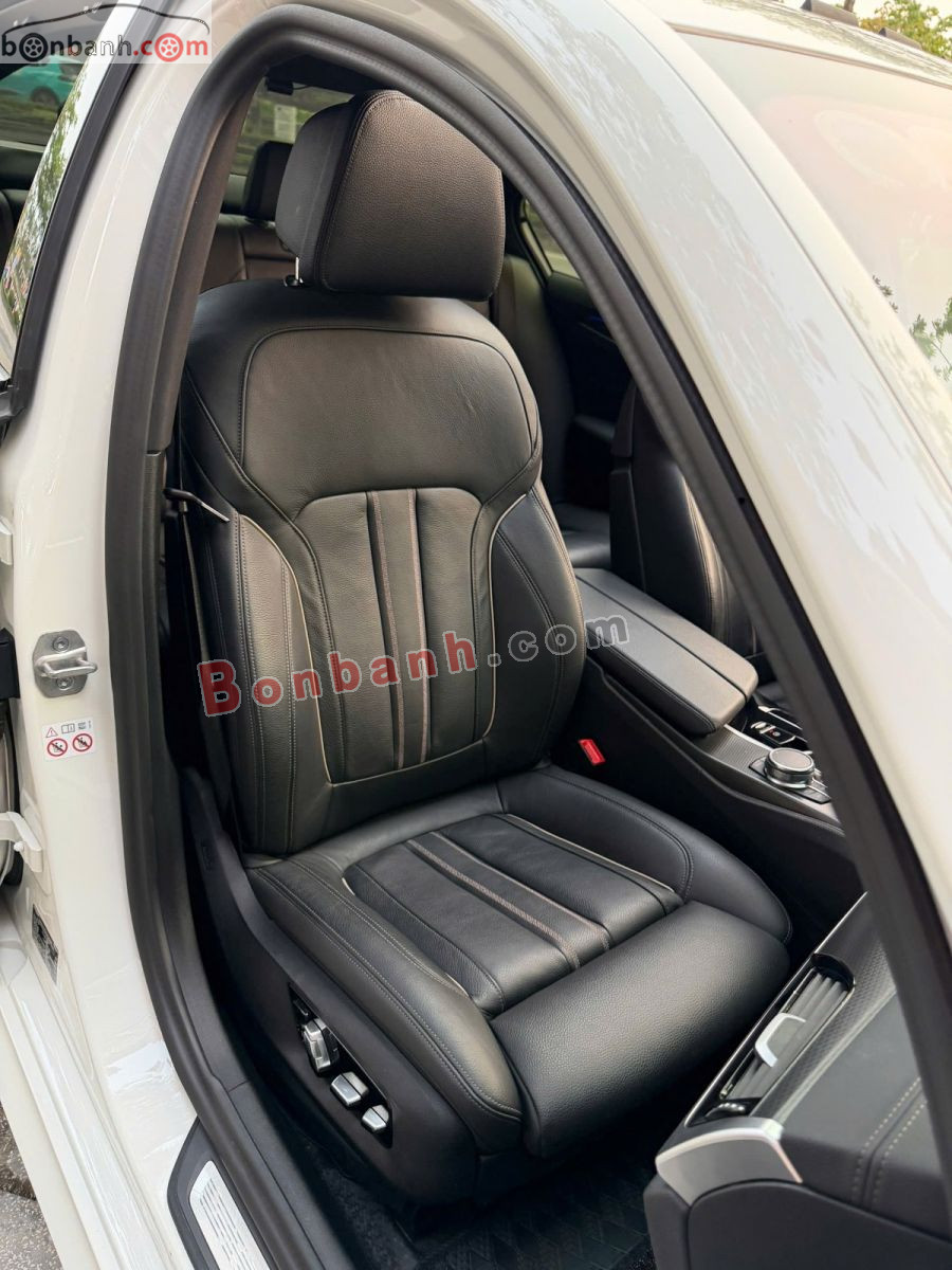 Bán ô tô BMW 5 Series 520i M Sport - 2023 - xe cũ