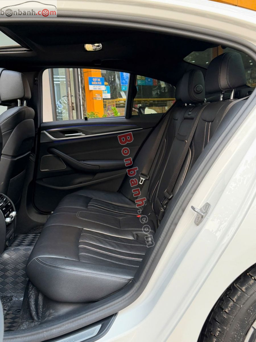 Bán ô tô BMW 5 Series 520i M Sport - 2023 - xe cũ