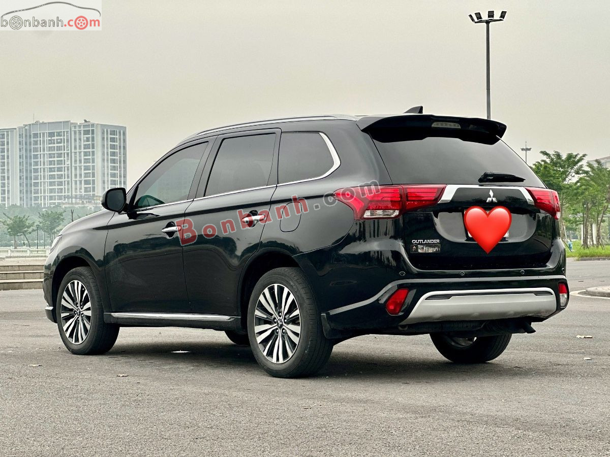 Bán ô tô Mitsubishi Outlander 2.0 CVT - 2022 - xe cũ