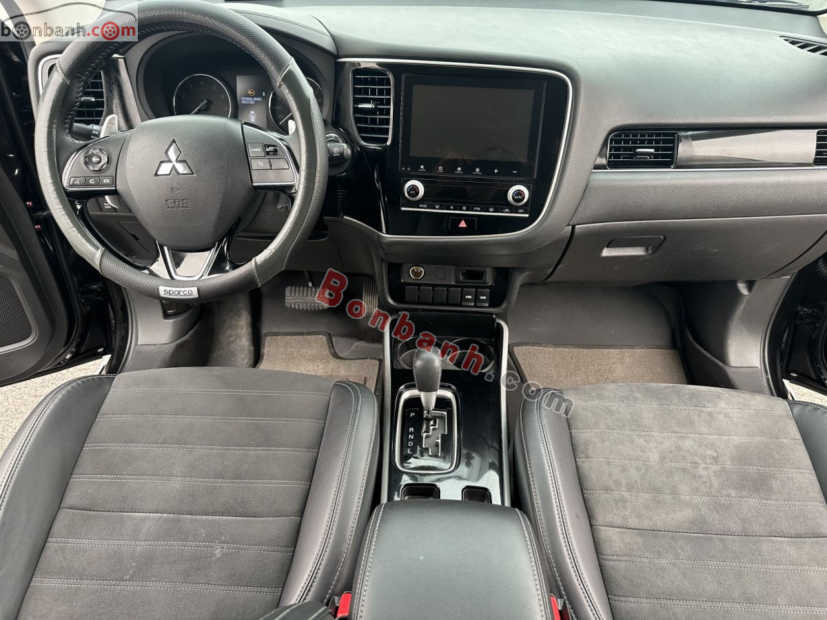 Bán ô tô Mitsubishi Outlander 2.0 CVT - 2022 - xe cũ