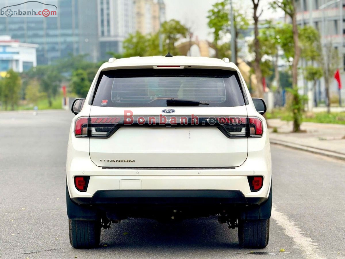 Bán ô tô Ford Everest Titanium 2.0L 4x2 AT - 2025 - xe cũ