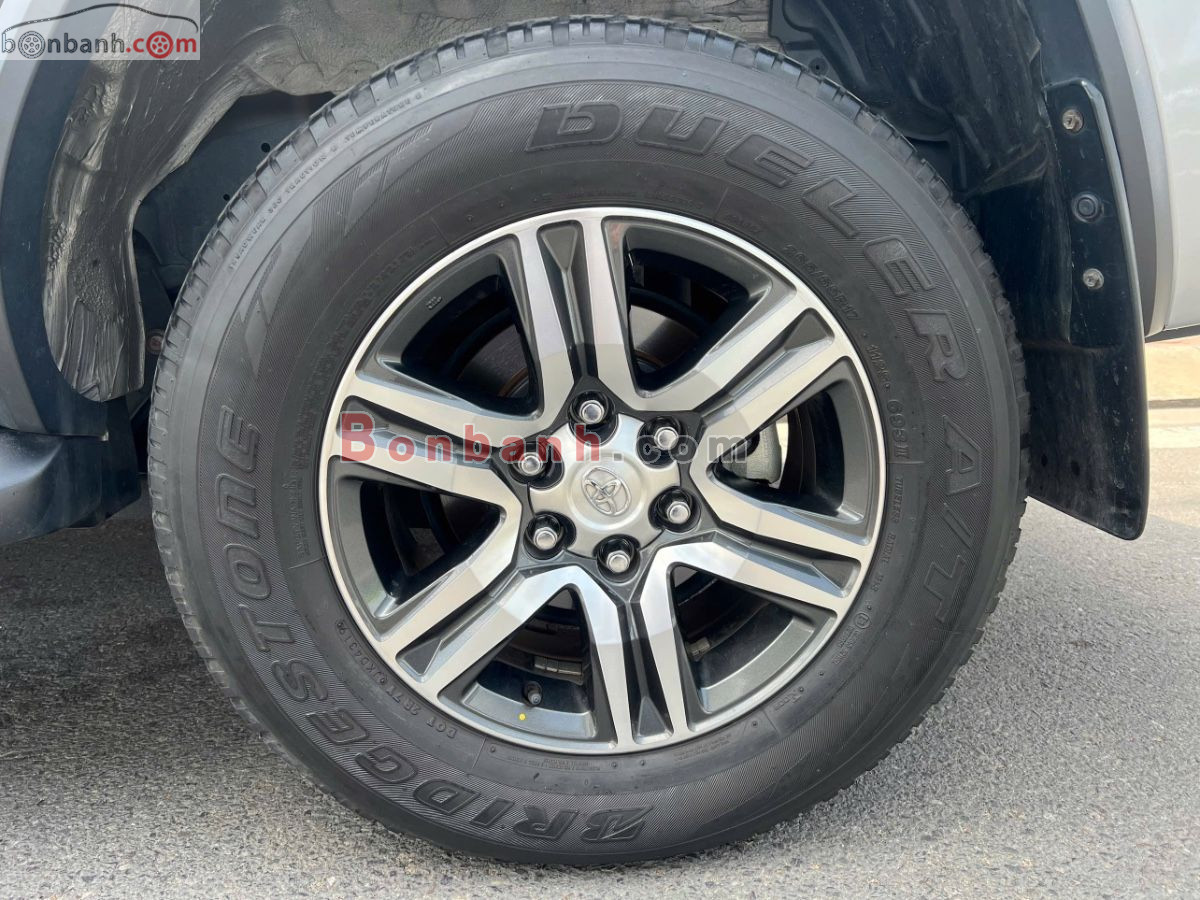 Bán ô tô Toyota Fortuner 2.4G 4x2 MT - 2020 - xe cũ