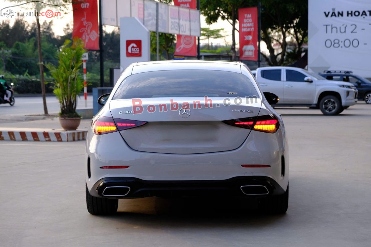 Bán ô tô Mercedes Benz C class C300 AMG - 2021 - xe cũ