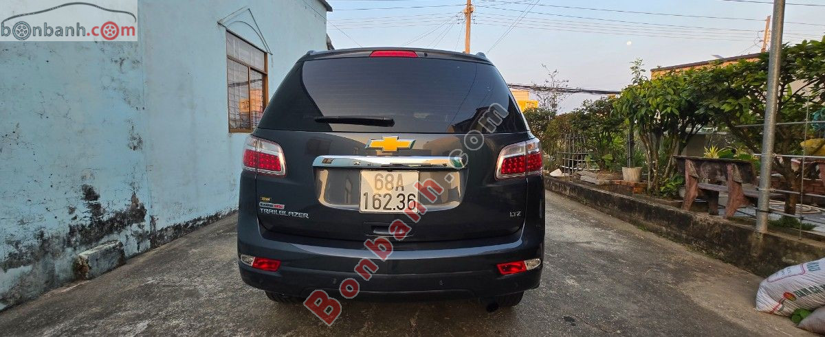 Bán ô tô Chevrolet Trailblazer LTZ 2.5L VGT 4x4 AT - 2018 - xe cũ
