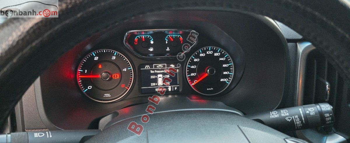 Bán ô tô Chevrolet Trailblazer LTZ 2.5L VGT 4x4 AT - 2018 - xe cũ